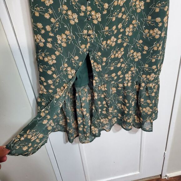 ChicoSoul Floral Maxi Dress With a Square Neckline Long Sleeves Sz 2X SKU#A-133 - Picture 8 of 16